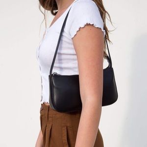 black brandy melville shoulder bag
